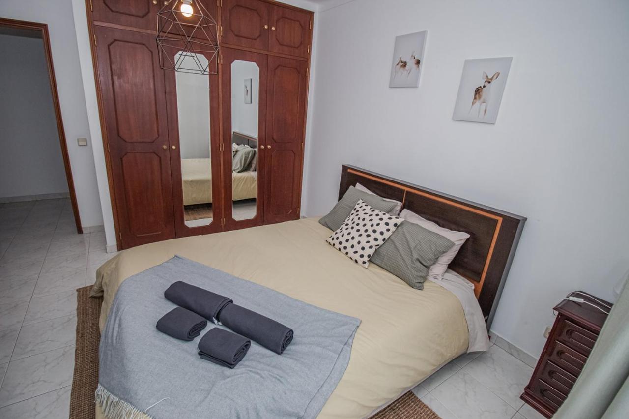Charming Private Rooms In An Apartment A1 Penha - FAO Exteriör bild