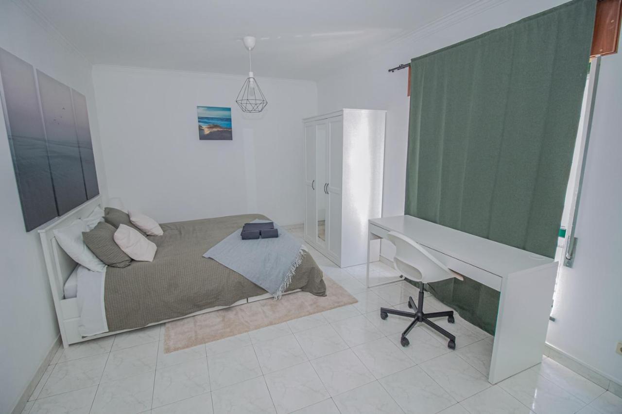 Charming Private Rooms In An Apartment A1 Penha - FAO Exteriör bild