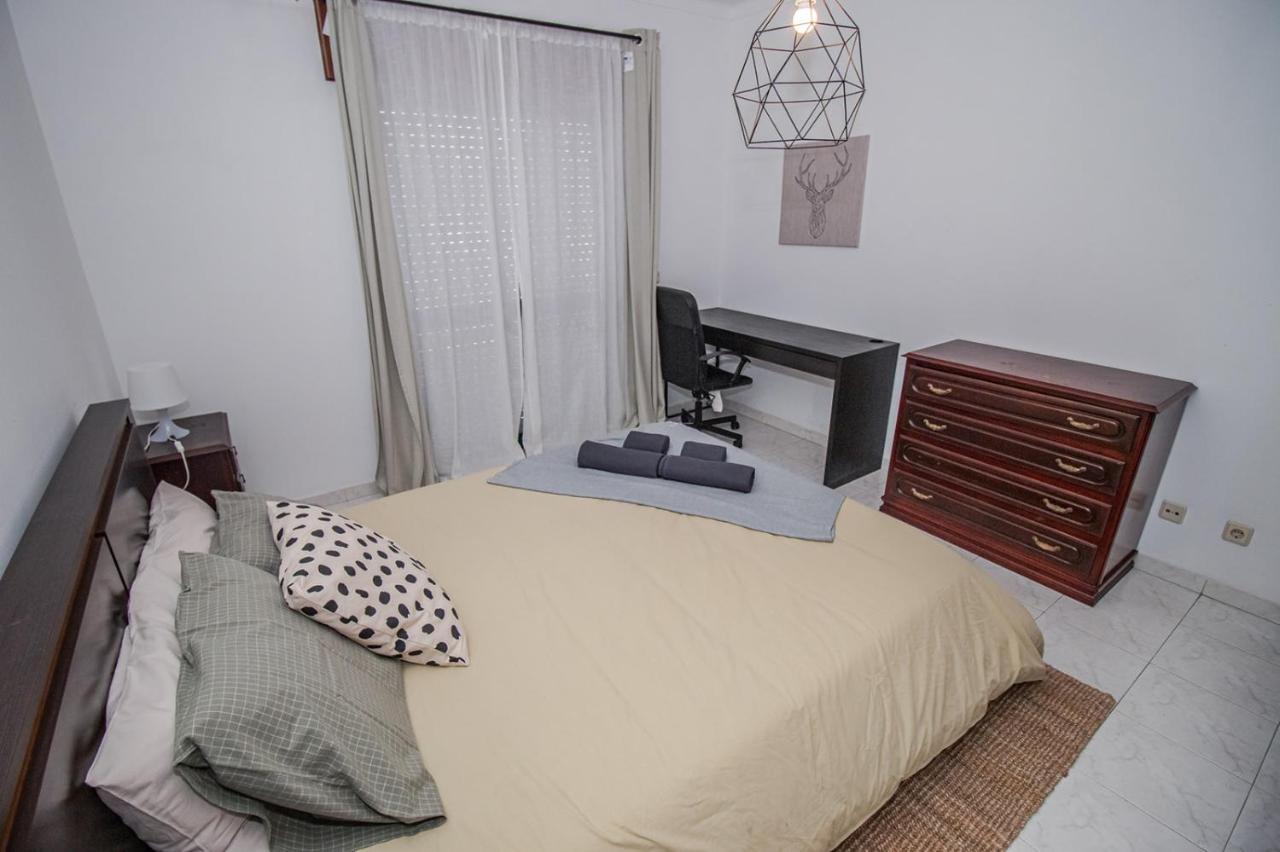 Charming Private Rooms In An Apartment A1 Penha - FAO Exteriör bild
